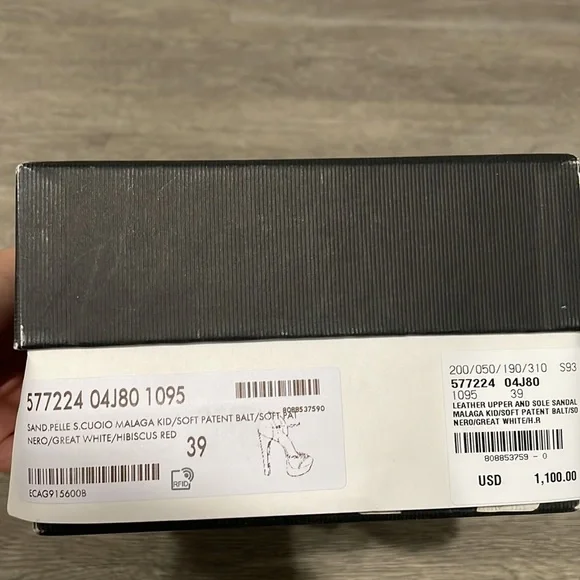 SOLD 🎈Gucci pumps - Picture 9 of 10